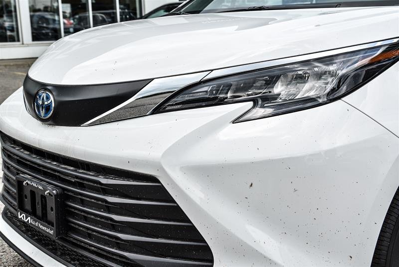 2025 Toyota Sienna Hybrid Sienna LE AWD 8-Pass Sienna LE AWD 8-Pass-Camera|brk assist| htd seats