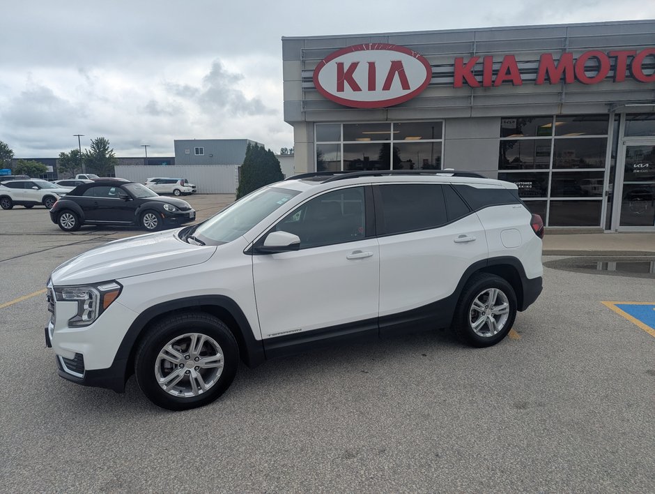 2022 GMC Terrain SLE