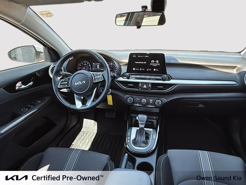 2023 Kia Forte EX