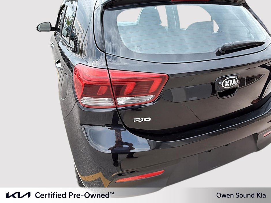2020 Kia Rio 5-door EX