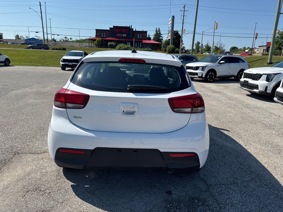 2022 Kia Rio 5-door LX+