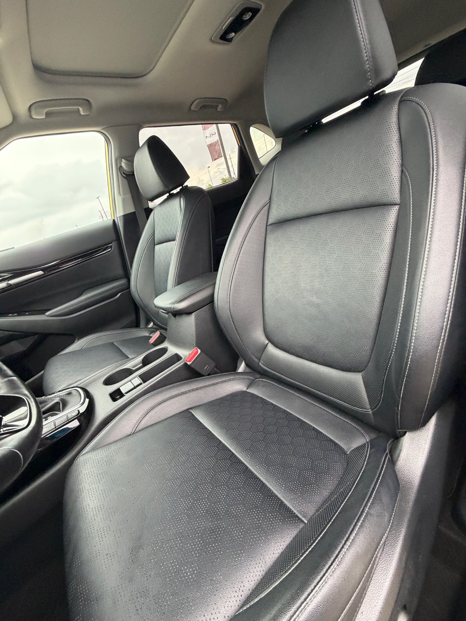 2021 Kia Seltos SX Turbo One Owner, Local Trade
