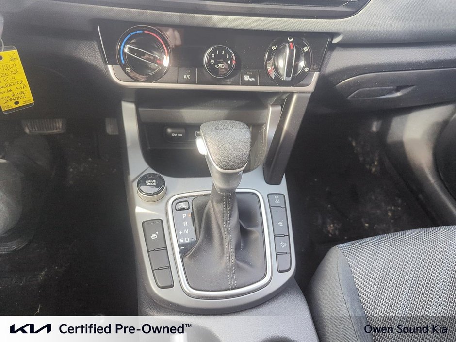 2023 Kia SELTOS LX One Owner, Local Trade