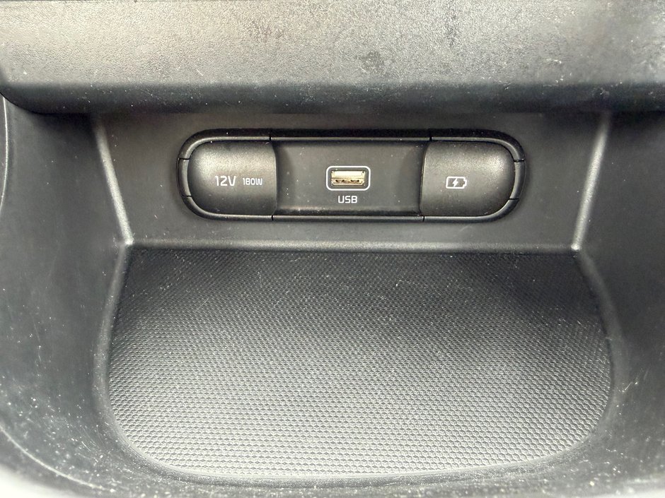 2023 Kia Seltos LX One Owner, Local Trade