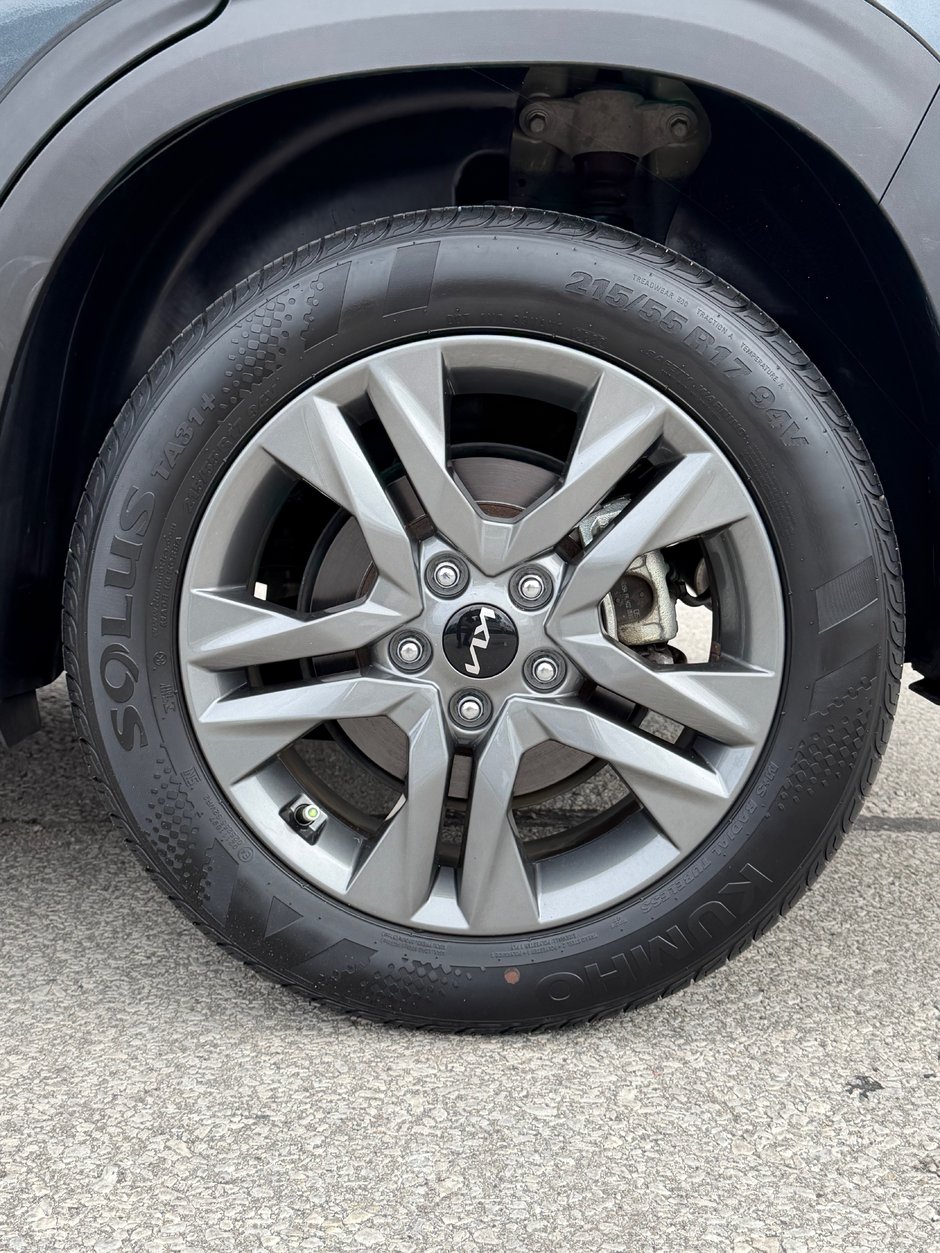 2023 Kia Seltos LX One Owner, Local Trade