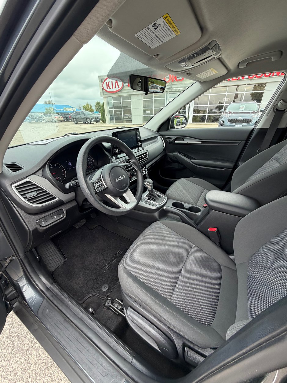 2023 Kia Seltos LX One Owner, Local Trade