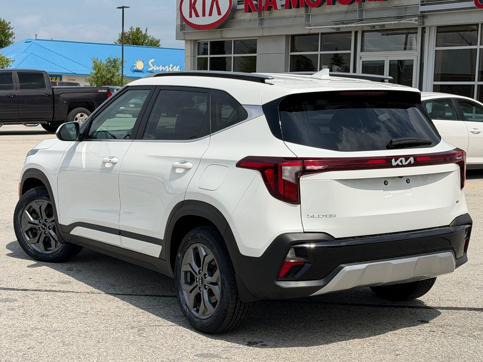 2024 Kia Seltos EX