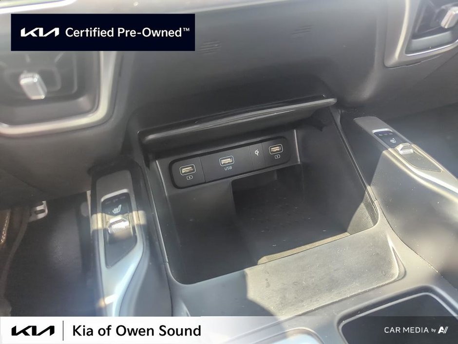 2021 Kia Sorento EX One Owner, Local Trade
