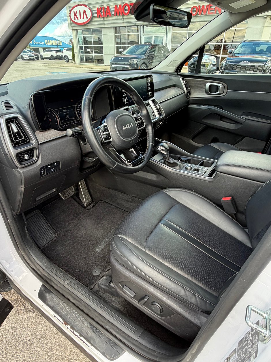 2022 Kia Sorento EX