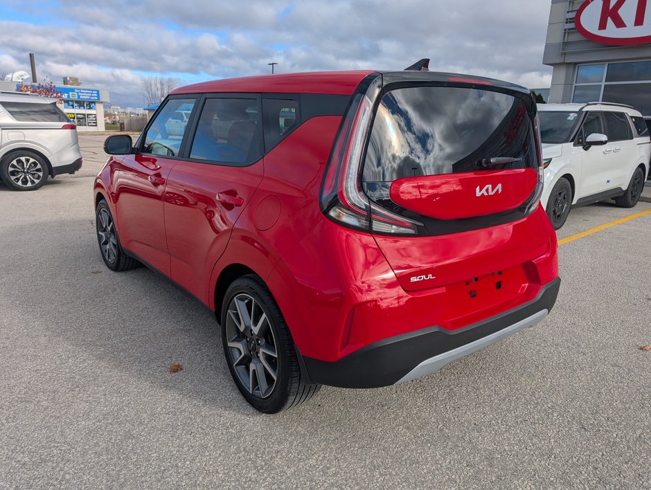 2023 Kia SOUL EX PREMIUM