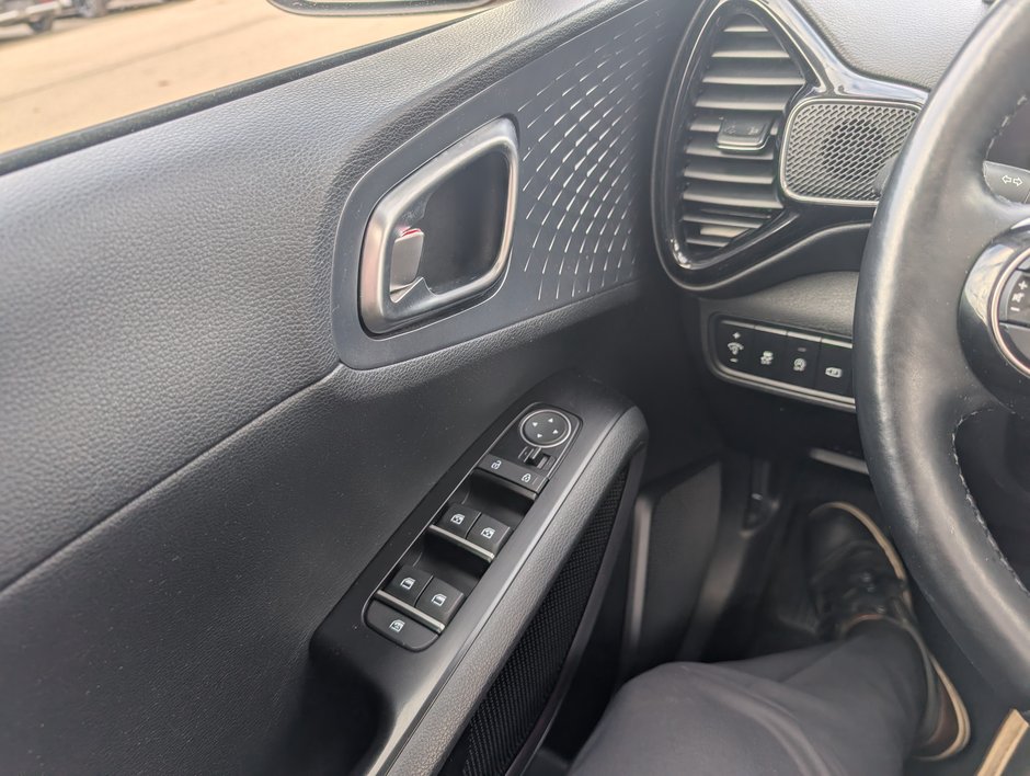 2023 Kia SOUL EX PREMIUM