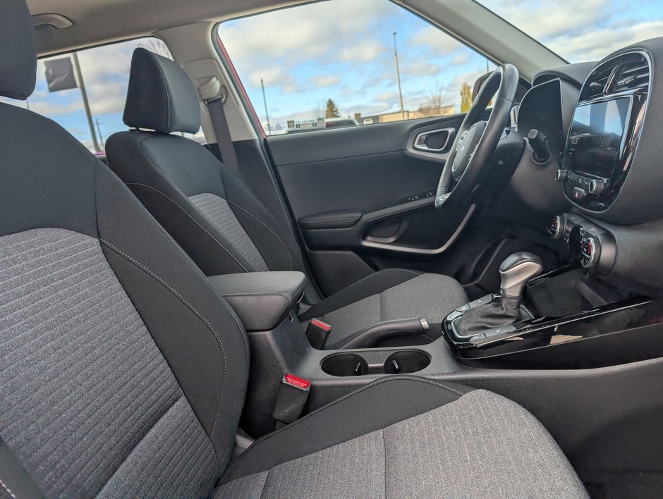 2023 Kia SOUL EX PREMIUM