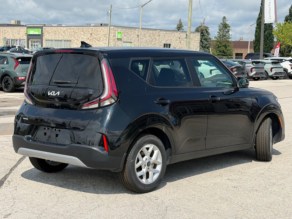 2024 Kia Soul EX