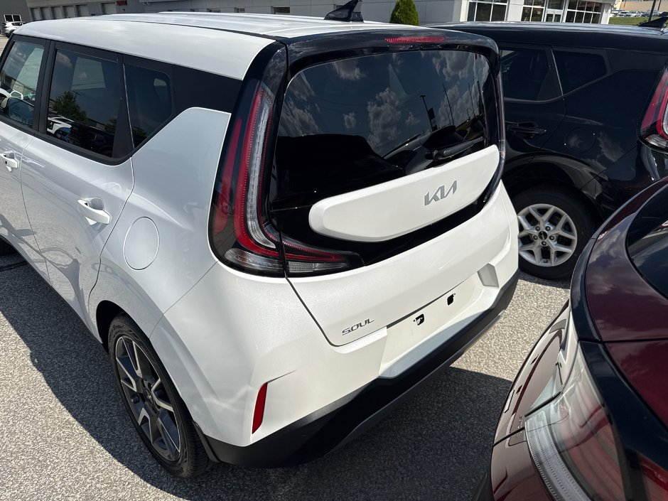 2024 Kia Soul EX Premium