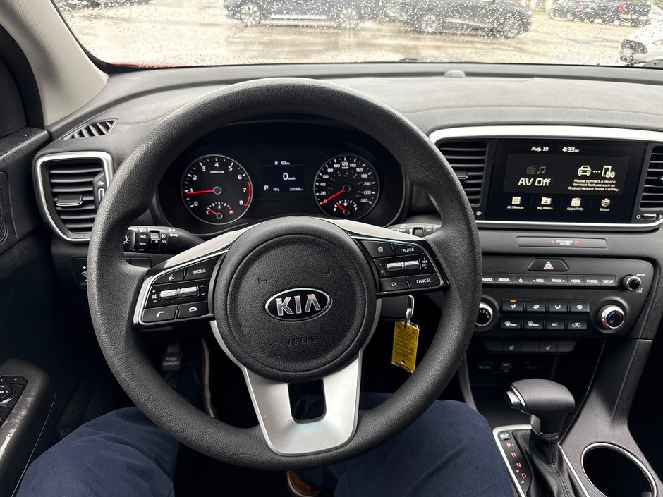 2022 Kia Sportage LX