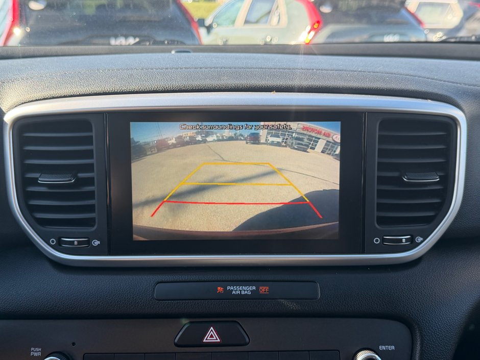 2022 Kia Sportage LX