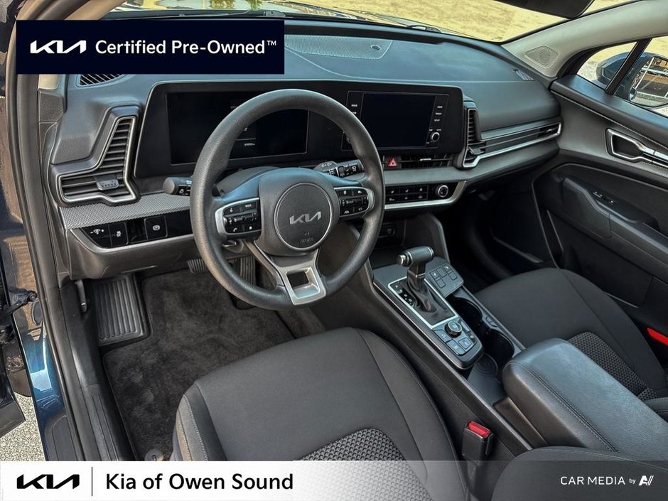2023 Kia Sportage LX FWD Economical FWD