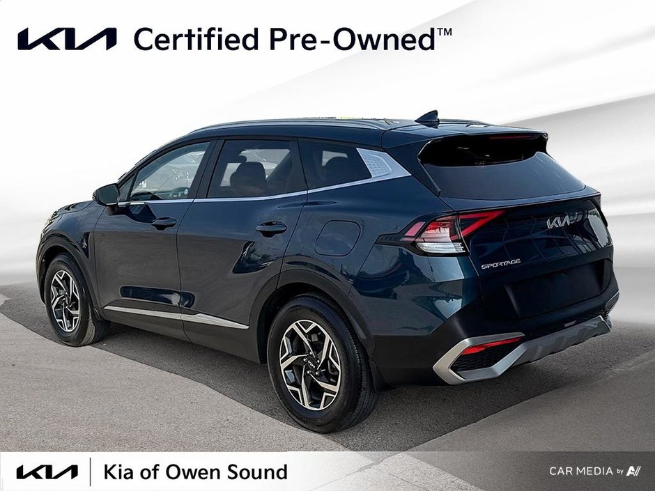 2023 Kia Sportage LX FWD Economical FWD