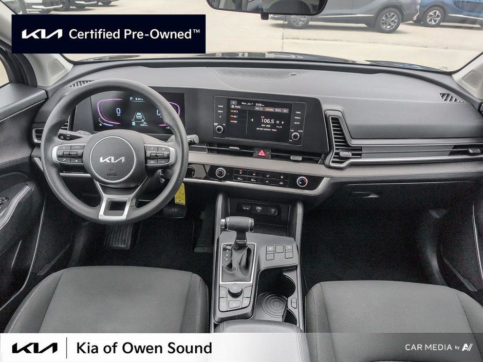 2023 Kia Sportage LX FWD One Owner Local Trade