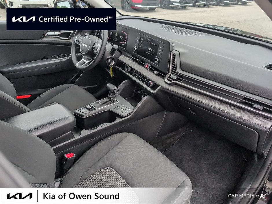 2023 Kia Sportage LX FWD One Owner Local Trade
