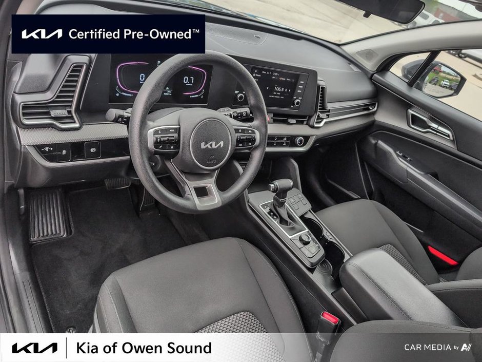 2023 Kia Sportage LX FWD One Owner Local Trade