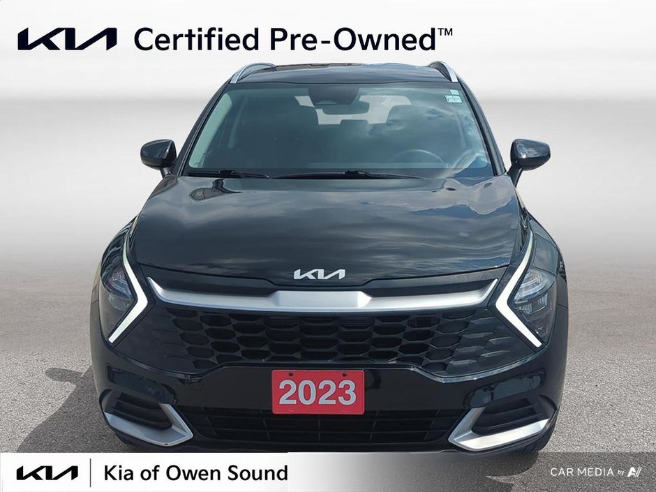 2023 Kia Sportage LX FWD Local One Owner FWD
