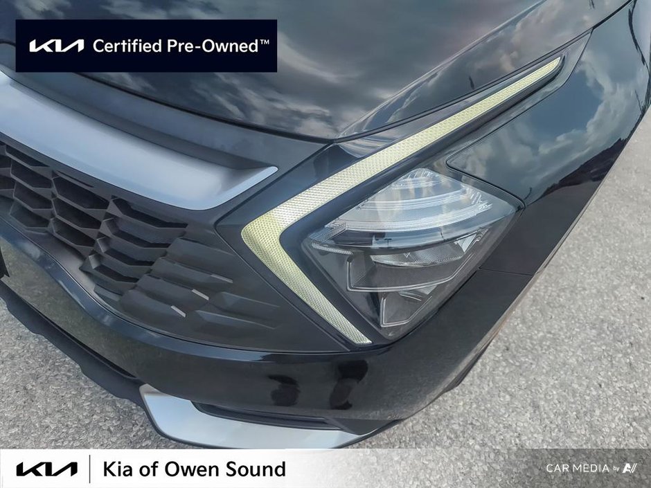 2023 Kia Sportage LX FWD Local One Owner FWD