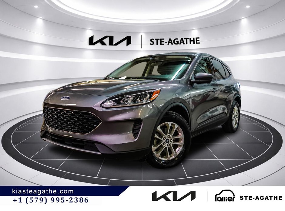 Ford Escape SE HYBRIDE AWD **5,9L/100**APPLE CARPLAY** 200 CHEVEAUX**SIÈGES CHAUFFANTS**MAGS** 2022 à Montréal, Québec