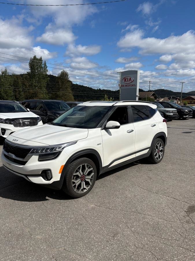 Kia Seltos SX INT ROUGE AWD** JAMAIS ACCIDENTÉ**GARANTIE 10 ANS OU 200 000KM**CUIR**TOIT OUVRANT**BANCS VENTILÉ 2023 à Montréal, Québec