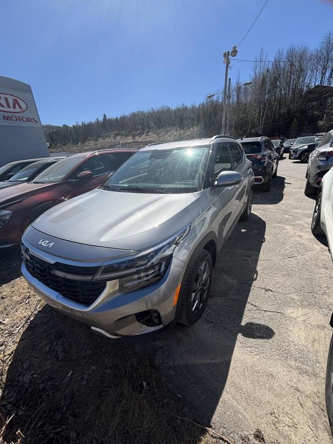 2025 Kia Seltos EX AWD **GARANTIE 10 ANS/ 200 000KM** TOIT OUVRANT+ SIÈGES EN CUIR ET CHAUFFANTS** in Montréal, Quebec