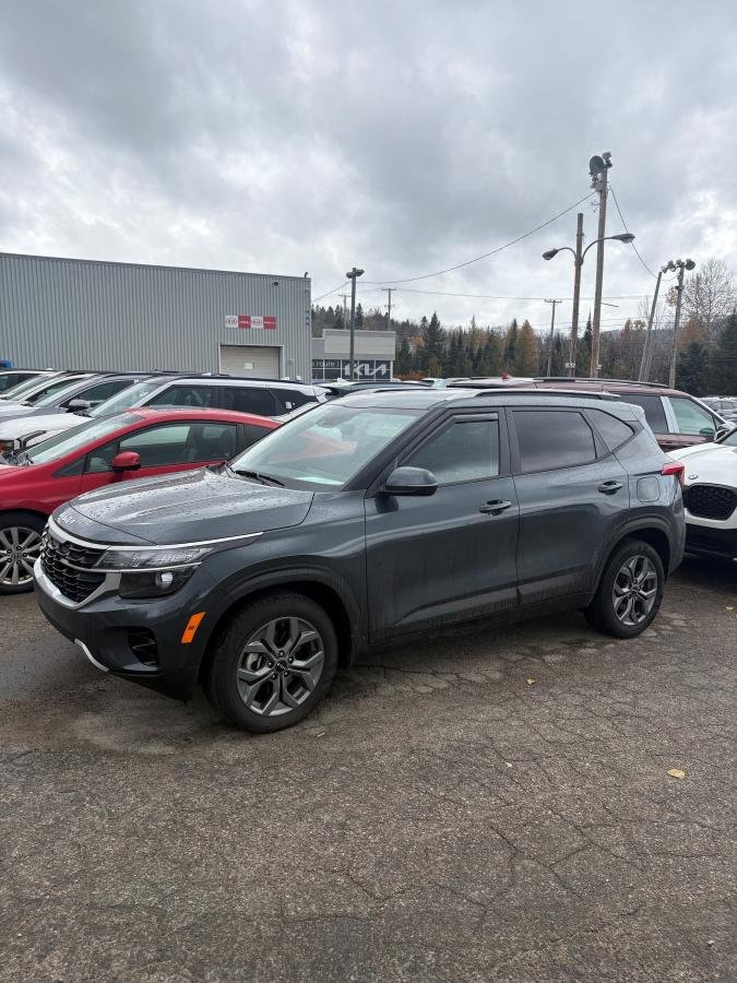 2026 Kia Seltos LX AWD**JAMAIS ACCIDENTÉ**GARANTIE 10 ANS OU 200 000KM**BANCS CHAUFFANTS**APPLE CARPLAY** in Montréal, Quebec