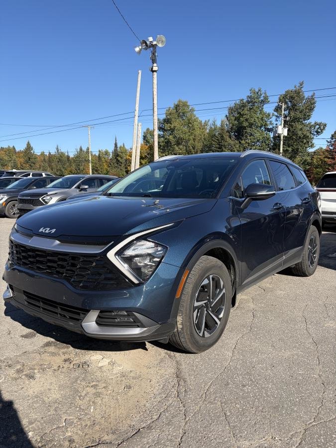Kia Sportage HEV EX**GARANTIE 10 ANS OU 200 000KM**CUIR**VOLANT CHAUFFANT**MAGS**6.7L/100KM 2023 à Montréal, Québec