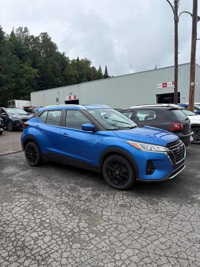 2023 Nissan Kicks SV**JAMAIS ACCIENTÉ**SPECIAL EDITION ALL BLACK**SIÈGES CHAUFFANTS**MAGS in Montréal, Quebec