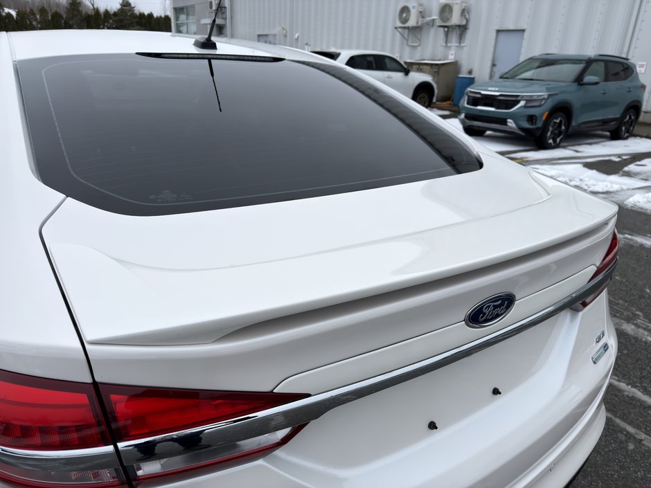 Ford Fusion SE AWD PNEUS D'HIVER DEMARREUR PAS ACCIDENTE 2018 INSPECTE+PNEUS NEUFS+CUIR+SIEGES ELECTRIQUE+CAMERA DE RECUL+APPLE CARPLAY+CLIMATISATION BI-ZONES