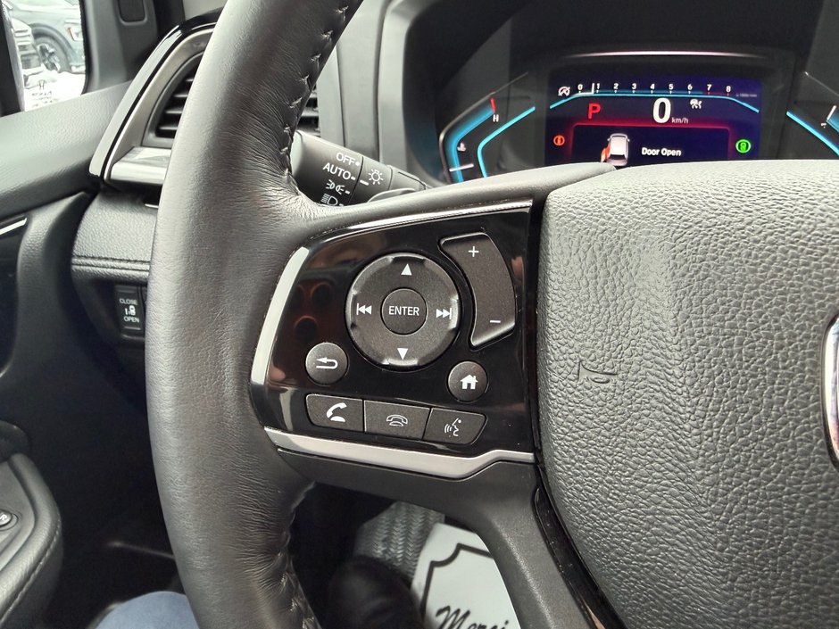 2021 Honda Odyssey Touring DEMARREUR PNEUS D'HIVER PAS ACCIDENTE