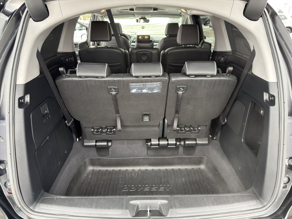2021 Honda Odyssey Touring DEMARREUR PNEUS D'HIVER PAS ACCIDENTE