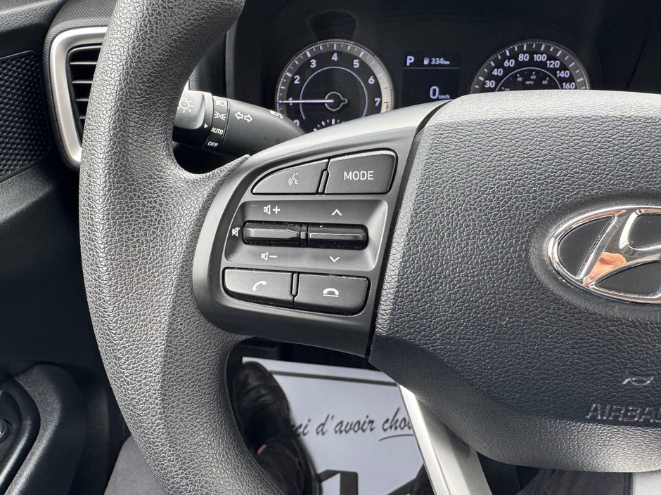 Hyundai Venue Essential PNEUS D'HIVER APPLE CARPLAY PAS ACCIDENT 2021 INSPECTE+CAMERA DE RECUL+SIEGES CHAUFFANTS+AIR CLIMATISE+BLUETOOTH+REGULATEUR DE VITESSES