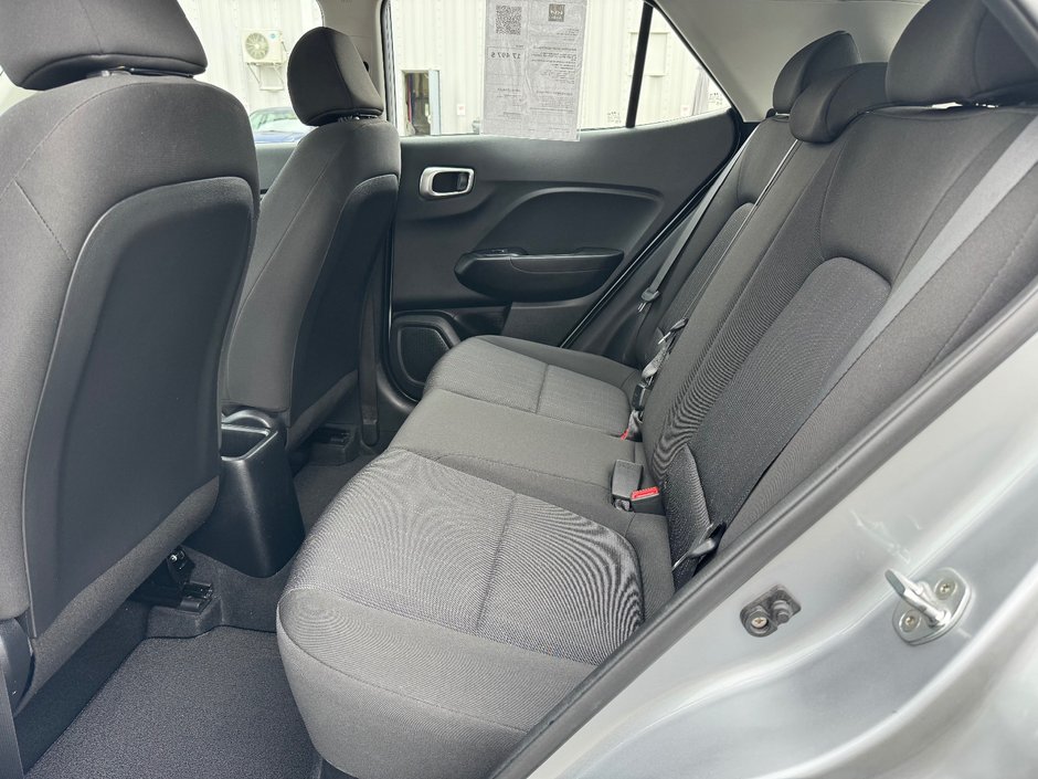 Hyundai Venue Essential PNEUS D'HIVER APPLE CARPLAY PAS ACCIDENT 2021 INSPECTE+CAMERA DE RECUL+SIEGES CHAUFFANTS+AIR CLIMATISE+BLUETOOTH+REGULATEUR DE VITESSES