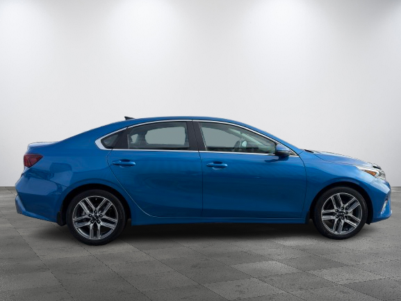 Kia Forte EX+ PNEUS D'HIVER DEMARREUR PAS ACCIDENTE 2023 INSPECTE+TOIT OUVRANT+MAGS 17''+DETECTEUR D'ANGLES MORTS+VOLANT CHAUFFANT+APPLE CARPLAY+BLUETOOTH