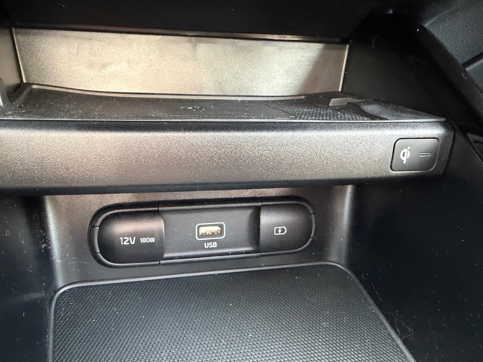 Kia Forte EX+ PNEUS D'HIVER DEMARREUR PAS ACCIDENTE 2023 INSPECTE+TOIT OUVRANT+MAGS 17''+DETECTEUR D'ANGLES MORTS+VOLANT CHAUFFANT+APPLE CARPLAY+BLUETOOTH