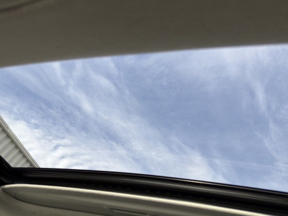 Kia Forte EX+ PNEUS D'HIVER DEMARREUR PAS ACCIDENTE 2023 INSPECTE+TOIT OUVRANT+MAGS 17''+DETECTEUR D'ANGLES MORTS+VOLANT CHAUFFANT+APPLE CARPLAY+BLUETOOTH