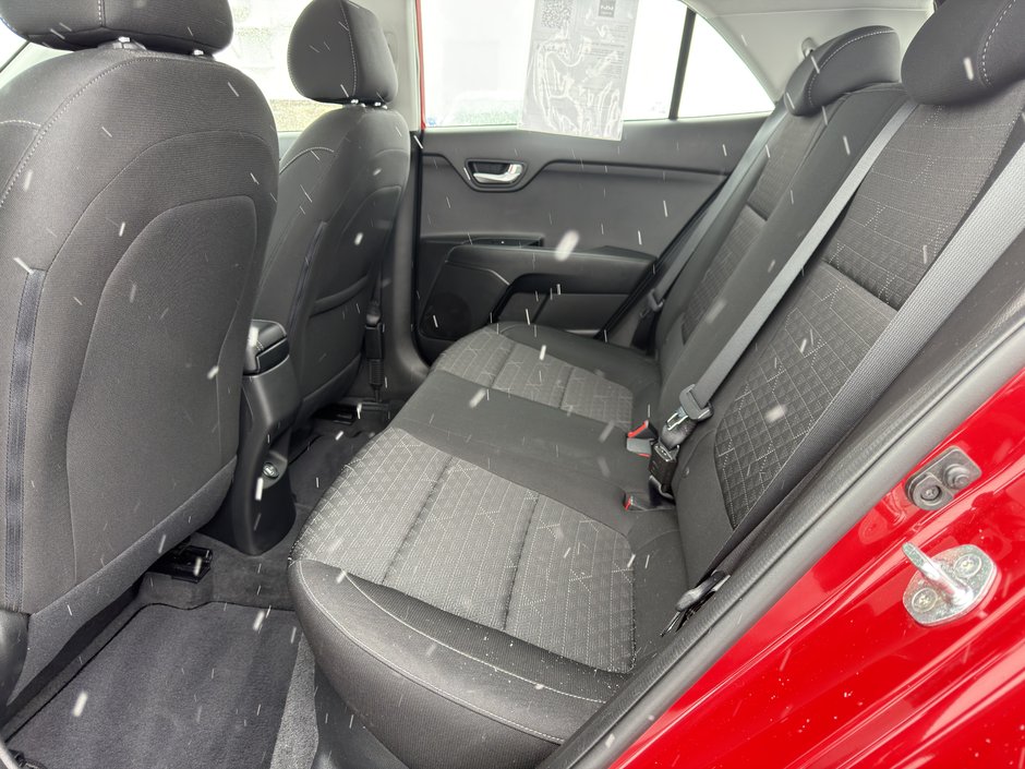 2021 Kia Rio5 LX+ PNEUS D'HIVER DEMARREUR PAS ACCIDENTE