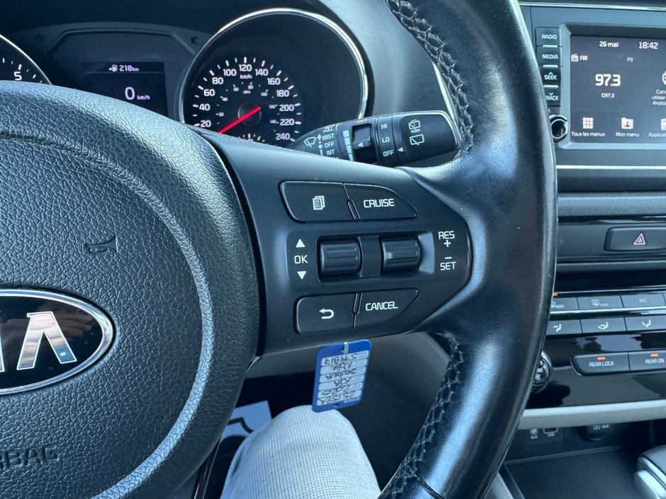 Kia Sedona LX HITCH APPLE CARPLAY PAS ACCIDENTE 2020 INSPECTE+VOLANT CHAUFFANT+CAMERA DE RECUL+MIROIRS OUVRENT/FERMENT AUTOMATIQUEMENT+SIEGES CHAUFFANTS