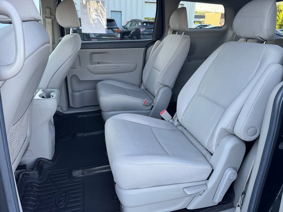 Kia Sedona LX HITCH APPLE CARPLAY PAS ACCIDENTE 2020 INSPECTE+VOLANT CHAUFFANT+CAMERA DE RECUL+MIROIRS OUVRENT/FERMENT AUTOMATIQUEMENT+SIEGES CHAUFFANTS