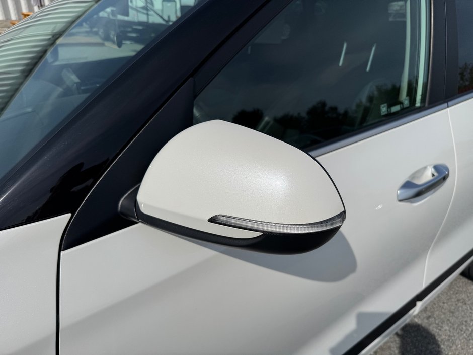 Kia Seltos SX Turbo AWD DEMARREUR TETE HAUTE GPS 2022 INSPECTE+SIEGES CHAUFFANTS ET VENTILES+CUIR+SIEGES ELECTRIQUE+VOLANT CHAUFFANT+MAGS 18+RADIO SIRIUS