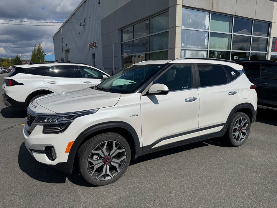 Kia Seltos SX Turbo AWD DEMARREUR TETE HAUTE GPS 2022 INSPECTE+SIEGES CHAUFFANTS ET VENTILES+CUIR+SIEGES ELECTRIQUE+VOLANT CHAUFFANT+MAGS 18+RADIO SIRIUS