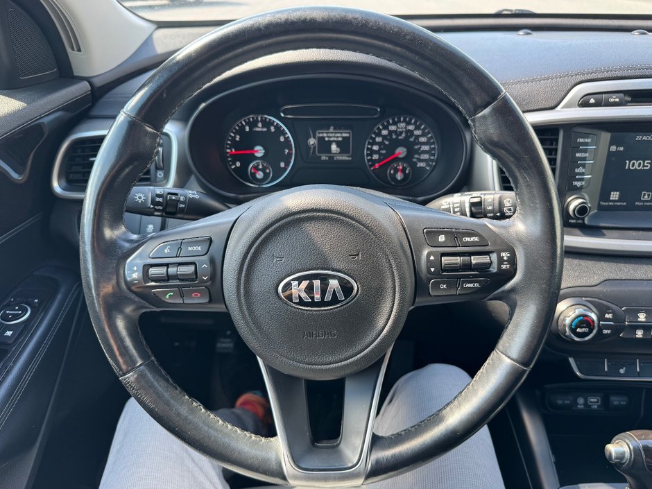 Kia Sorento LX Turbo AWD TEL QUEL DEMARREUR PAS ACCIDENTE 2017 VENDU TEL QUEL+ANDROID AUTO/APPLE CARPLAY+CAMERA DE RECUL+RADIO SIRIUS+CLIMATISATION BI-ZONES
