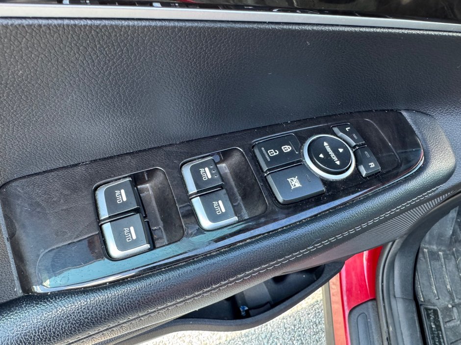 Kia Sorento LX Turbo AWD TEL QUEL DEMARREUR PAS ACCIDENTE 2017 VENDU TEL QUEL+ANDROID AUTO/APPLE CARPLAY+CAMERA DE RECUL+RADIO SIRIUS+CLIMATISATION BI-ZONES
