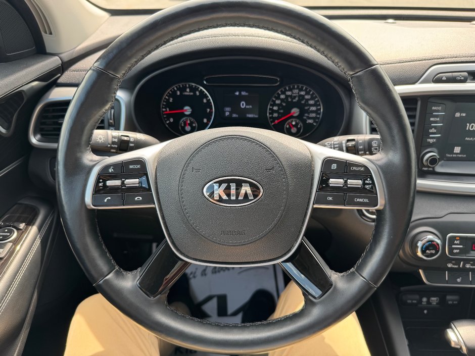 Kia Sorento LX V6 HITCH APPLE CARPLAY PAS ACCIDENTE 2019 INSPECTE+SIEGE CONDUCTEUR ELECTRIQUE+VOLANT CHAUFFANT+CHARGEUR INDUCTIF POUR CELLULAIRE+MAGS 17''