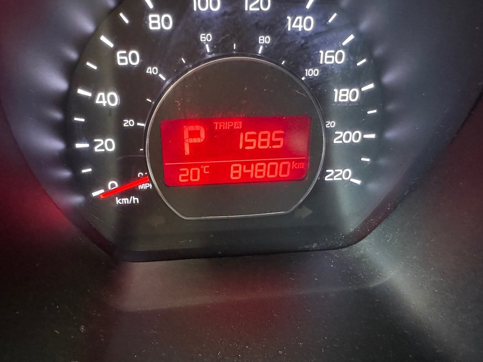 Kia Soul EX+ PNEUS D'HIVER SIEGES CHAUFFANTS PAS ACCIDENTE 2014 INSPECTE+AIR CLIMATISE+BLUETOOTH+REGULATEUR DE VITESSES+RADIO SIRIUS+MAGS 17''+MODE ECO